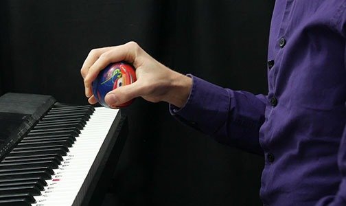 preschool piano lessons hand position